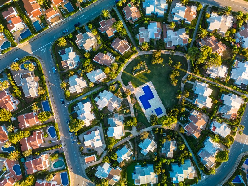 fraccionamiento con arboles y calles